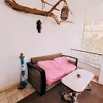 Lisbon Soul Surf Camp بيت شباب كاسكايس
