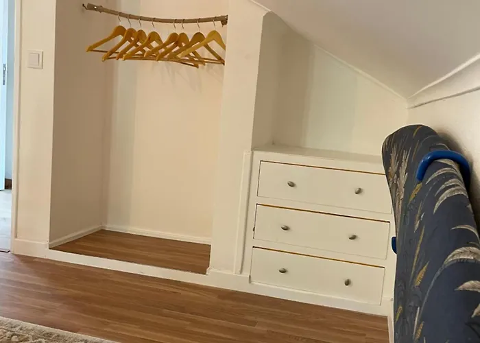 Vandrerhjem Lisbon Soul Surf Camp *