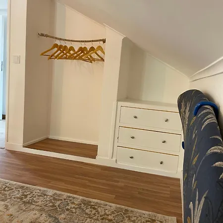 Hostel Lisbon Soul Surf Camp *