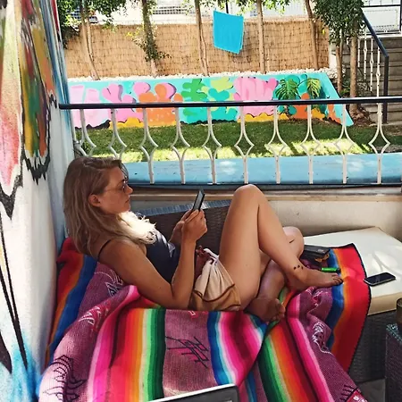 Lisbon Soul Surf Camp Хостел Кашкайш