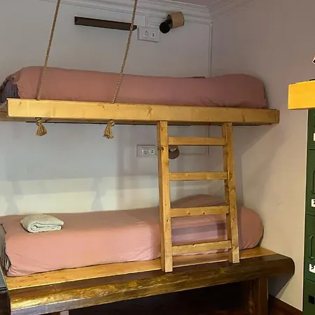 Lisbon Soul Surf Camp カスカイス