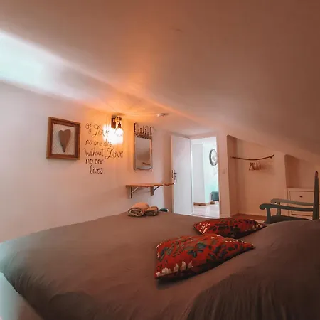 Hostel Lisbon Soul Surf Camp