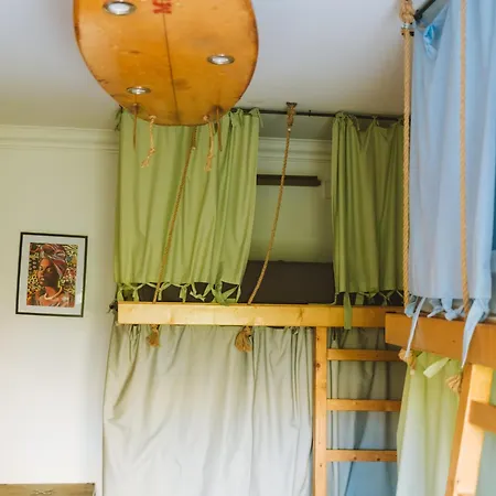 Hostel Lisbon Soul Surf Camp *