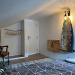 Lisbon Soul Surf Camp Hostal *